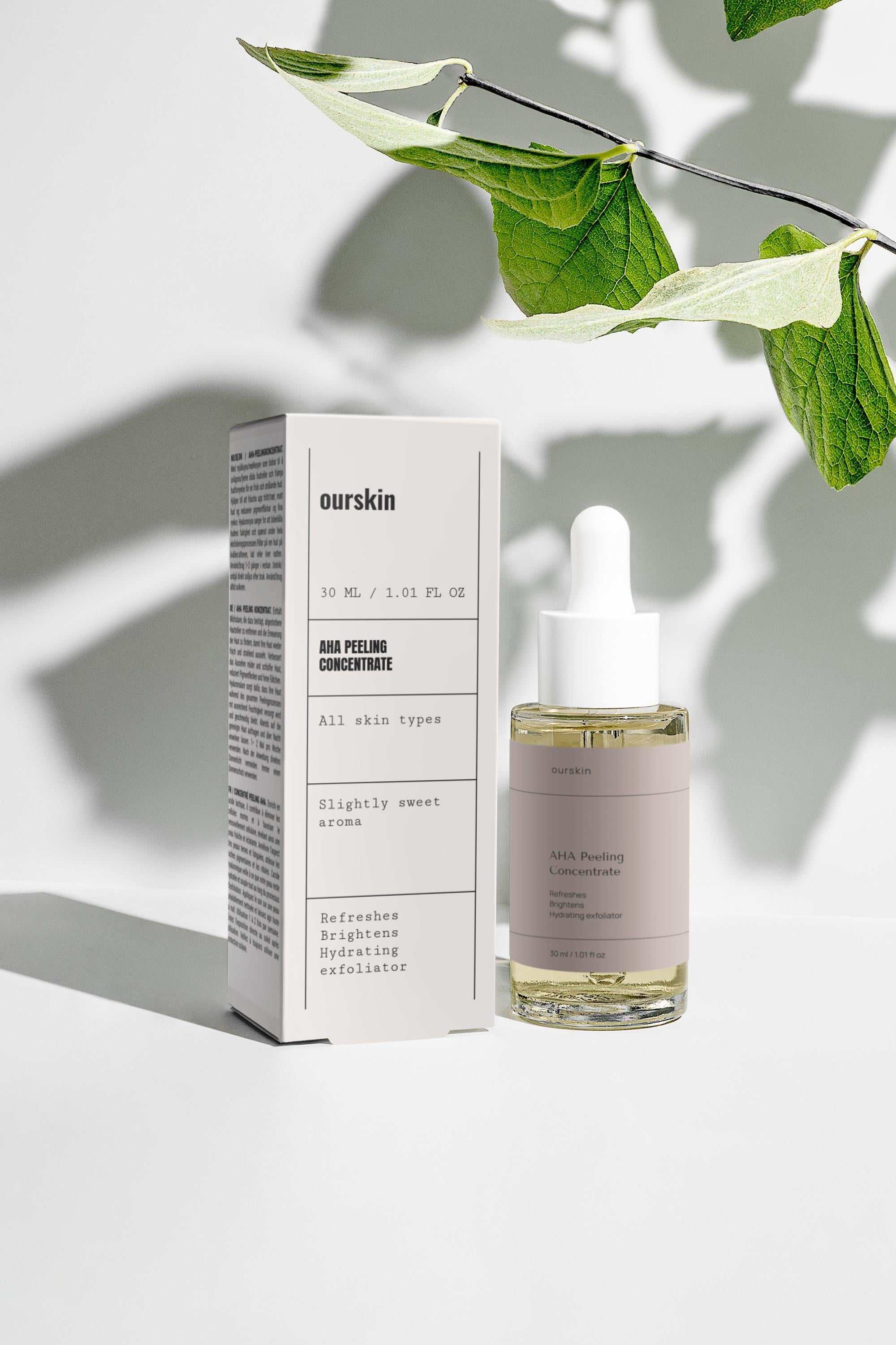 AHA Peeling Concentrate bottle showcasing exfoliating and hydrating skincare benefits with lactic and hyaluronic acid for brightening and renewing skin