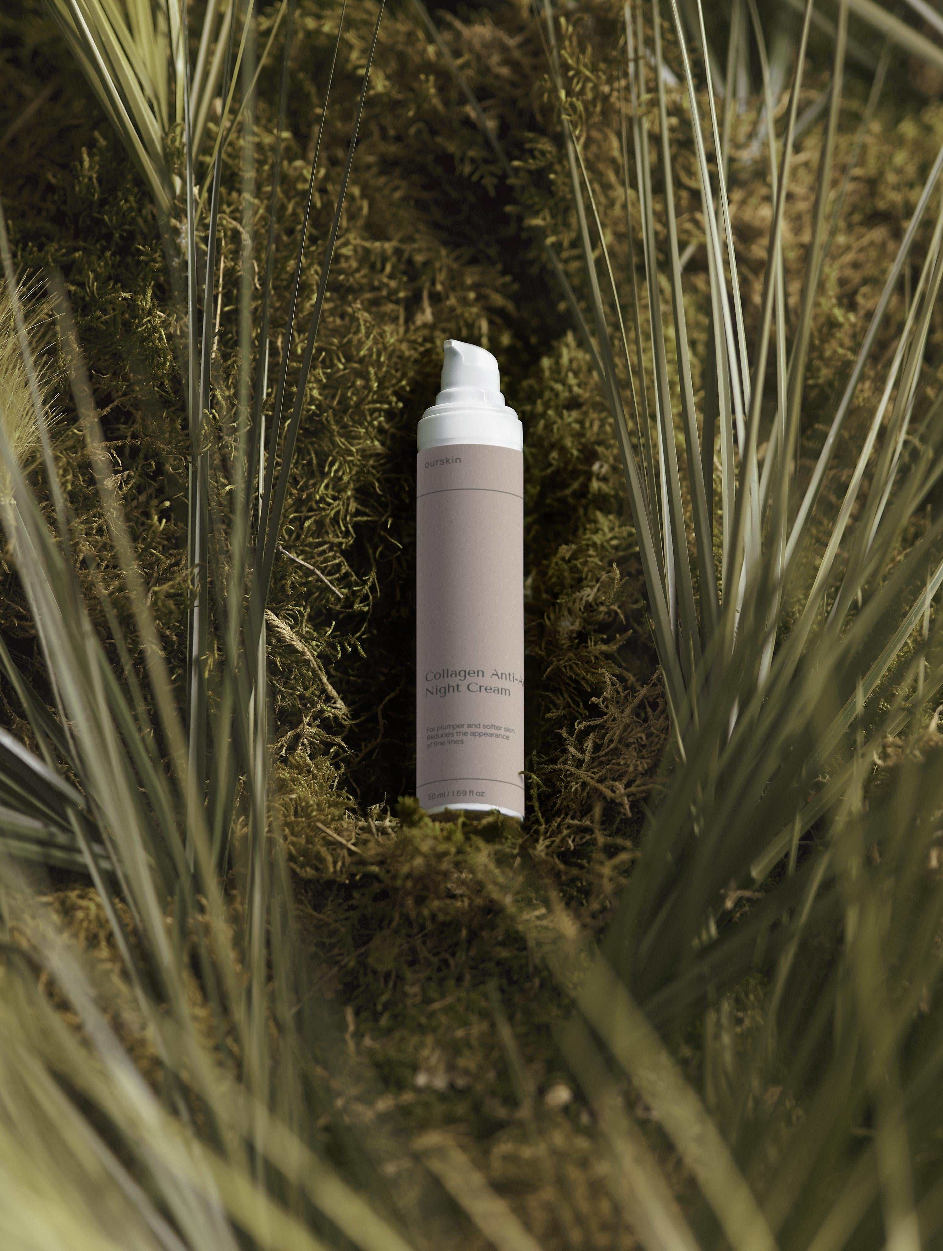 Premium Collagen Night Routine Collection Box with anti-age night cream, boost serum, and smoothing eye cream in elegant black packaging.